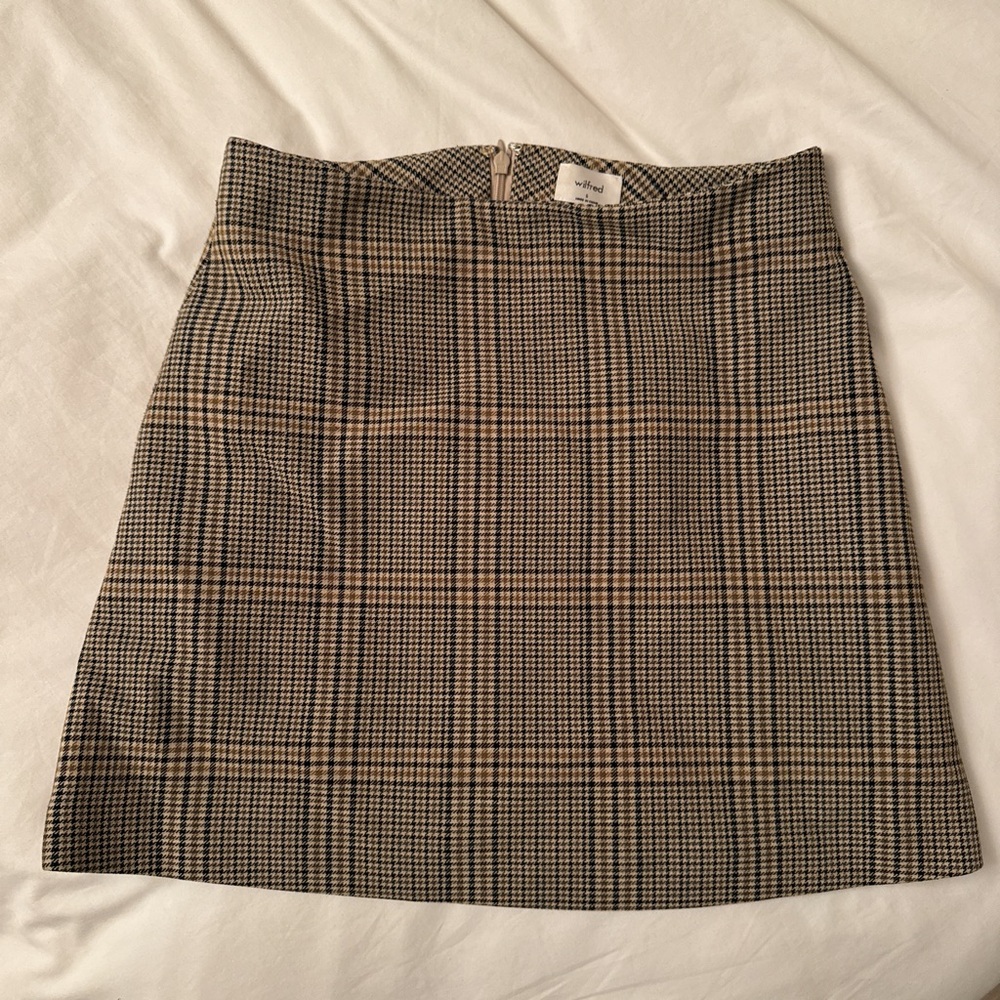 Aritzia wilfred houndstooth plaid skirt size 6
